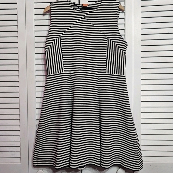 Joe Fresh • Fit & Flare Striped Dress - Picture 1 of 9